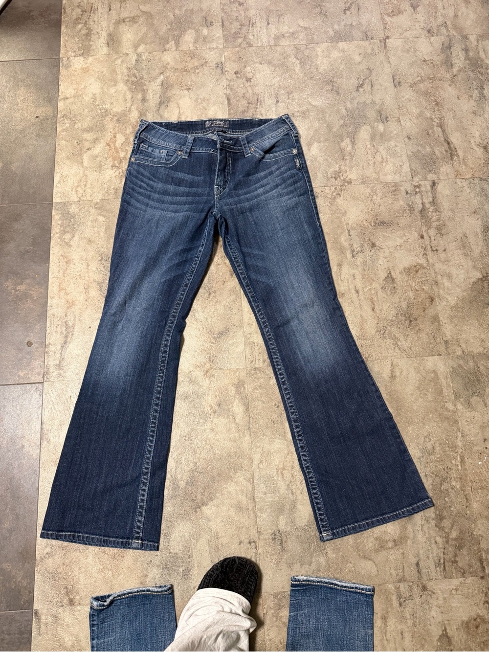 Silver Jeans Women's Dark Blue Flare Legs